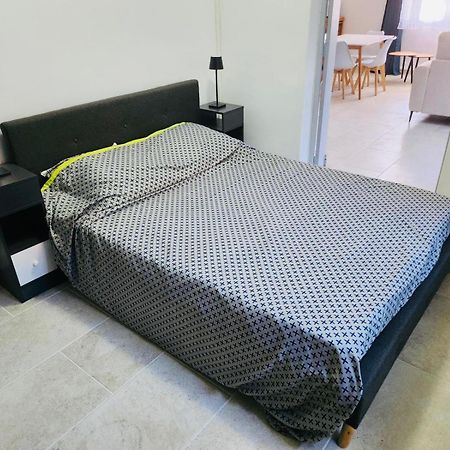 Appartement Paisible Pour 4 Personnes Montpellier Exterior photo