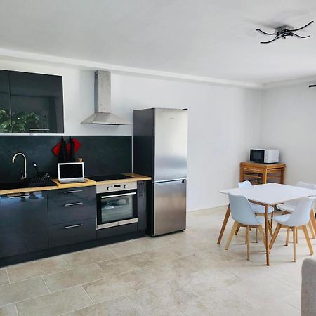 Appartement Paisible Pour 4 Personnes Montpellier Exterior photo